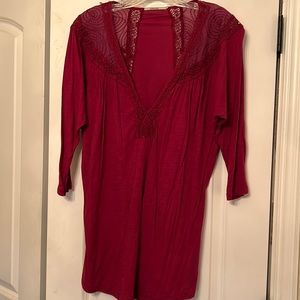 Pull over top never worn